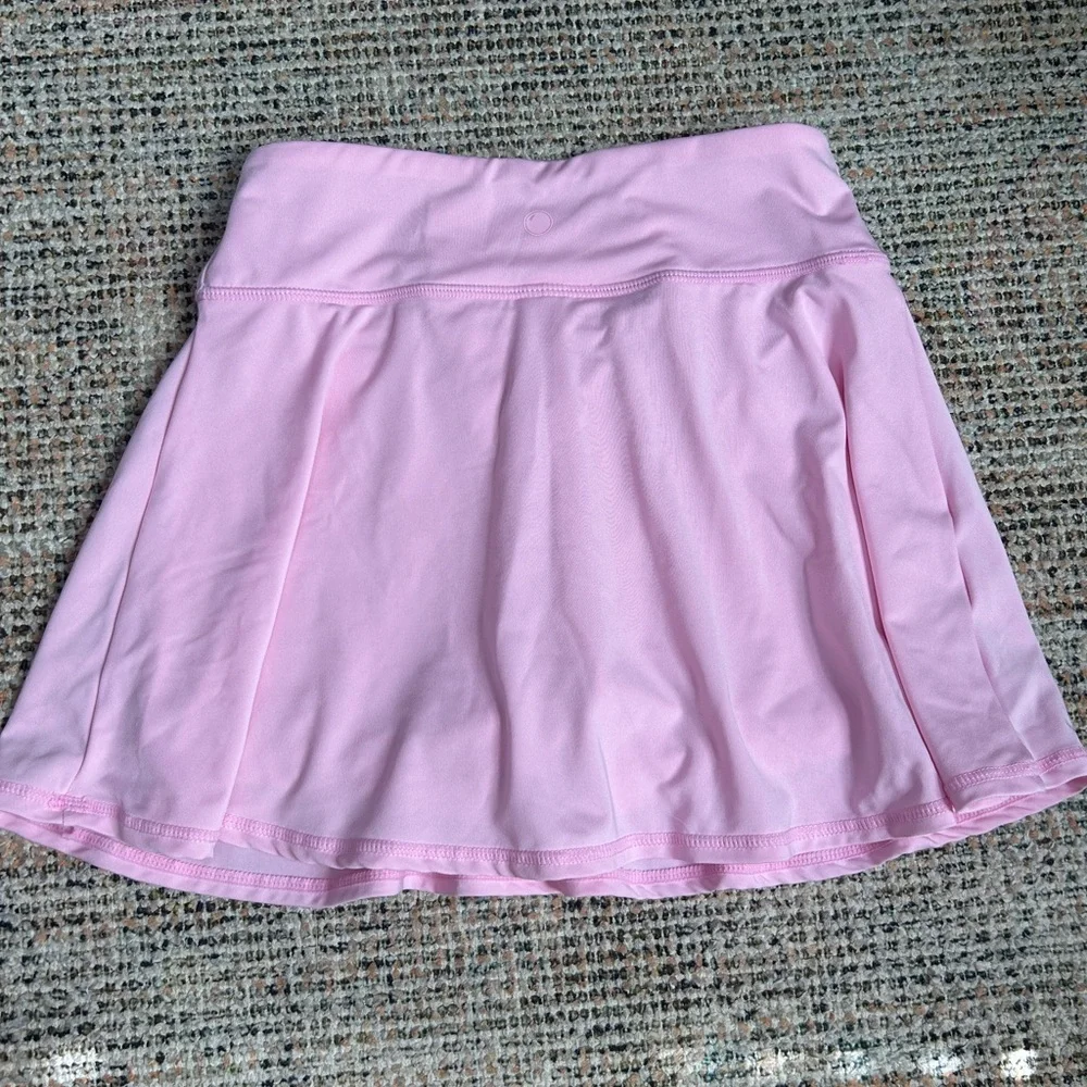 Yogalicious Soft Pink Kids Skort - Picture 2 of 4